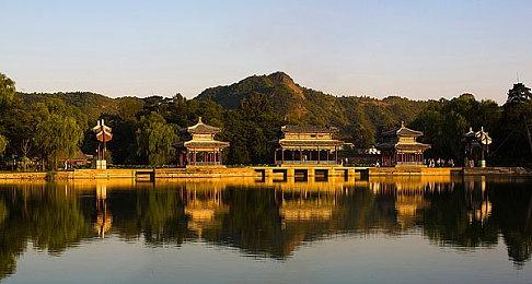 《原子之心》导演称游戏优化好 三核设备也能玩